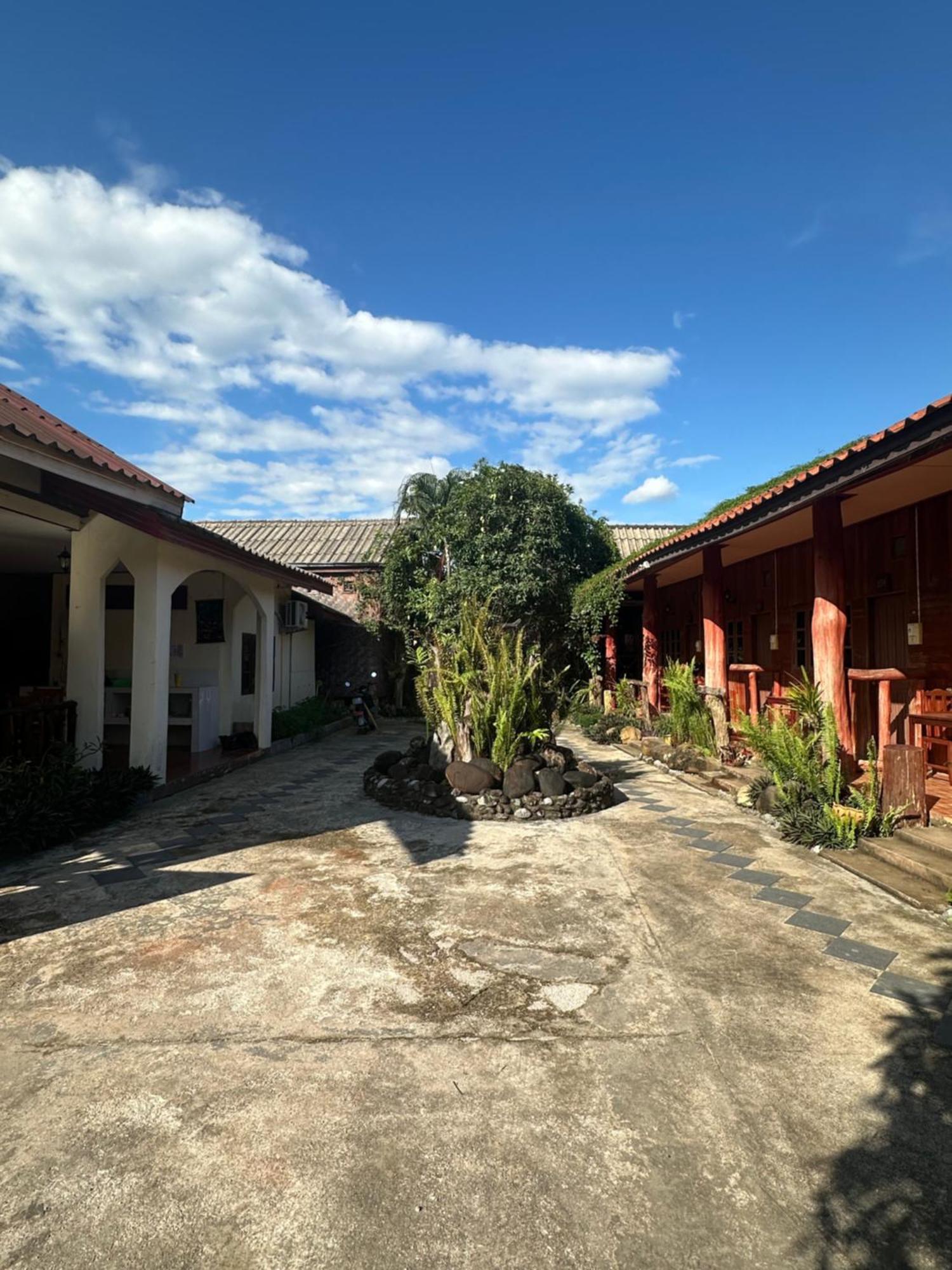 Bungalow 万荣 外观 照片